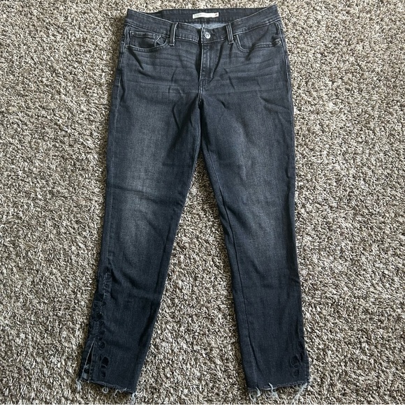 Levi’s 711 Raw Hem Skinny Jeans - Picture 3 of 14